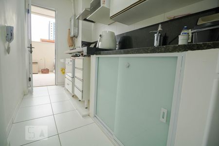 Apartamento para alugar com 117m², 3 quartos e 2 vagas Apartamento para alugar com 117m², 3 quartos e 2 vagasCozinha e Área de Serviço