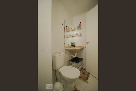 Apartamento para alugar com 117m², 3 quartos e 2 vagas Apartamento para alugar com 117m², 3 quartos e 2 vagasBanheiro