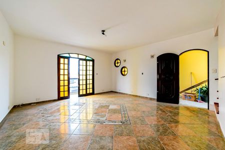Sala de casa para alugar com 3 quartos, 250m² em Vila Gustavo, São Paulo