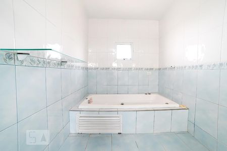 Banheiro da Suíte 1 de casa para alugar com 3 quartos, 250m² em Vila Gustavo, São Paulo