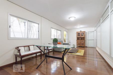 Apartamento à venda com 49m², 2 quartos e 1 vagaSalão de Festas