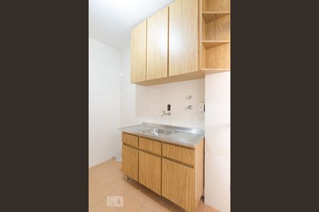 Cozinha de apartamento à venda com 2 quartos, 49m² em Barra Funda, São Paulo