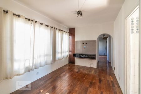 Sala de apartamento para alugar com 2 quartos, 65m² em Rudge Ramos, São Bernardo do Campo