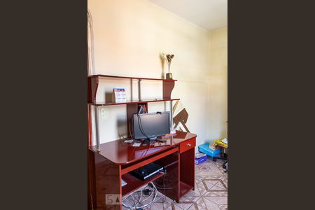 Casa à venda com 250m², 4 quartos e 3 vagas Casa à venda com 250m², 4 quartos e 3 vagasQuarto 2