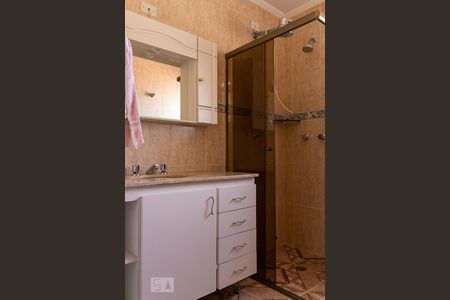 Casa à venda com 250m², 4 quartos e 3 vagas Casa à venda com 250m², 4 quartos e 3 vagasBanheiro