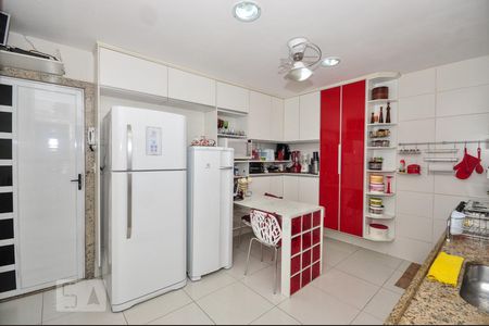 Casa de condomínio à venda com 140m², 3 quartos e 1 vagaCozinha