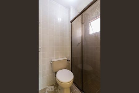 Banheiro de apartamento para alugar com 1 quarto, 50m² em Vila Esperança, São Paulo