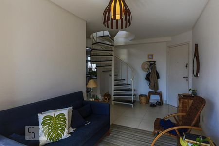 Apartamento à venda com 127m², 2 quartos e 3 vagasSala 