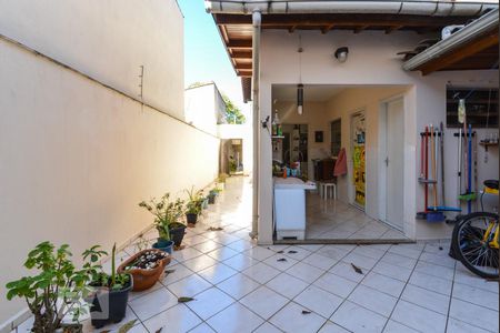 Casa à venda com 280m², 3 quartos e 3 vagasQuintal