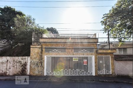 Casa à venda com 280m², 3 quartos e 3 vagasFachada