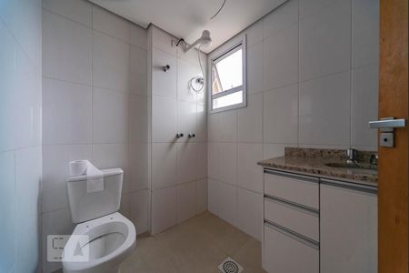 Banheiro  de apartamento para alugar com 2 quartos, 53m² em Parque das Nações, Santo André