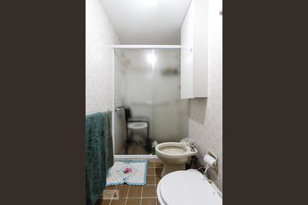 Banheiro de apartamento à venda com 2 quartos, 70m² em Vila Prudente, São Paulo