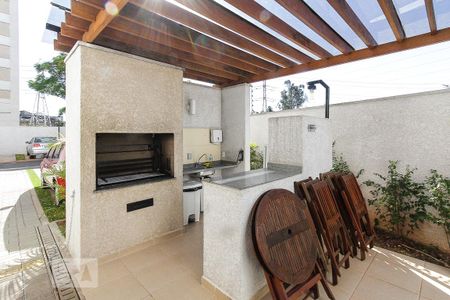Apartamento para alugar com 43m², 2 quartos e sem vagaÁrea comum - Churrasqueira