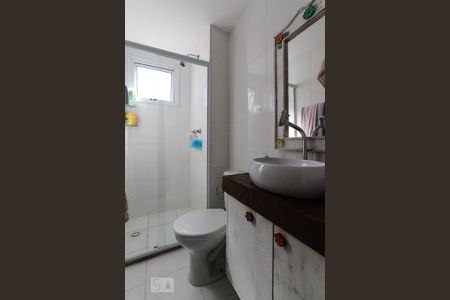 Banheiro de apartamento para alugar com 2 quartos, 43m² em Brás, São Paulo