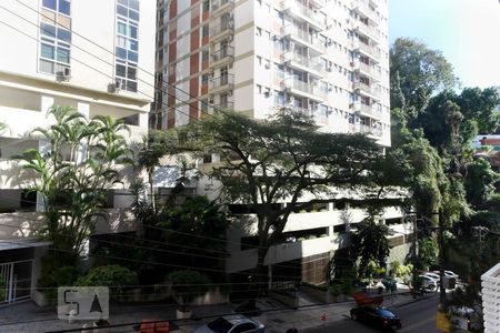 Apartamento à venda com 100m², 3 quartos e 2 vagasVista Quartos 1 e 2 
