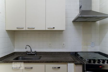 Apartamento à venda com 100m², 3 quartos e 2 vagasCozinha