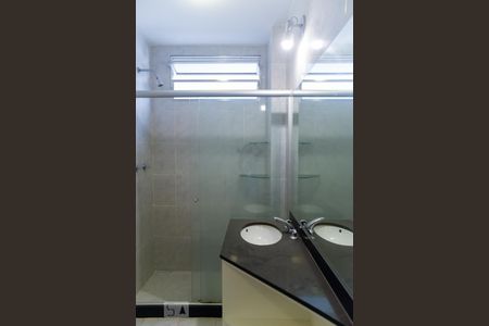 Apartamento à venda com 100m², 3 quartos e 2 vagasBanheiro Social