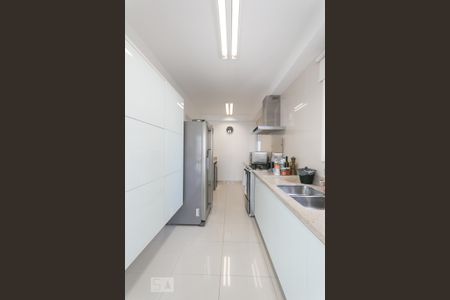 Apartamento à venda com 127m², 3 quartos e 2 vagasCozinha 