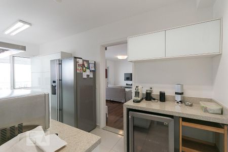 Apartamento à venda com 127m², 3 quartos e 2 vagasCozinha 