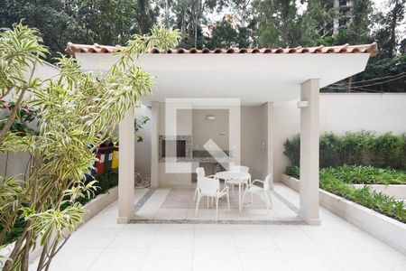 Apartamento para alugar com 44m², 2 quartos e sem vaga Apartamento para alugar com 44m², 2 quartos e sem vagaChurrasqueira