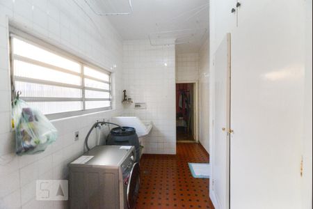 Casa à venda com 300m², 3 quartos e 5 vagas Casa à venda com 300m², 3 quartos e 5 vagasÁrea de Serviço