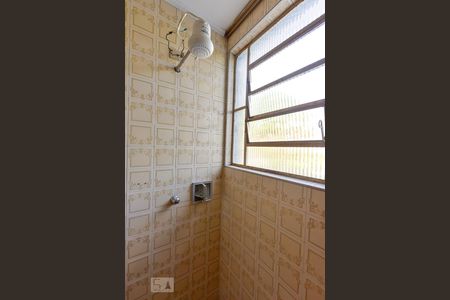 Casa à venda com 360m², 4 quartos e 3 vagas Casa à venda com 360m², 4 quartos e 3 vagasBanheiro