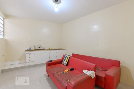 Casa à venda com 360m², 4 quartos e 3 vagas Casa à venda com 360m², 4 quartos e 3 vagasCozinha