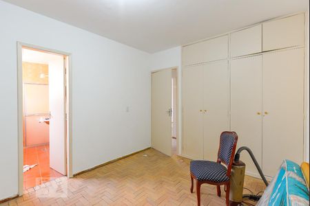 Casa à venda com 360m², 4 quartos e 3 vagas Casa à venda com 360m², 4 quartos e 3 vagasSuíte 2
