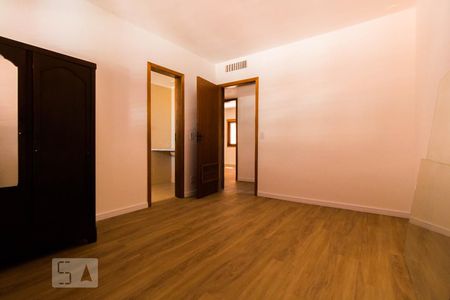 Apartamento à venda com 900m², 5 quartos e 2 vagas Apartamento à venda com 900m², 5 quartos e 2 vagasSuíte 2