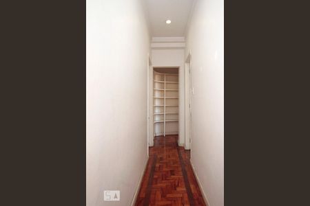 Apartamento à venda com 118m², 3 quartos e sem vagaCorredor