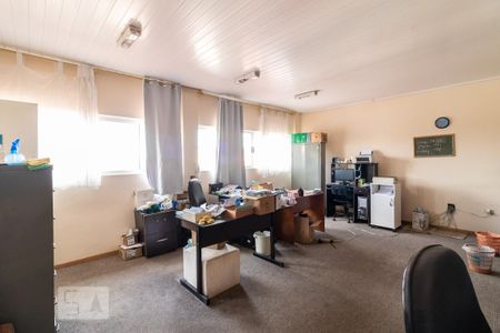 Casa para alugar com 250m², 4 quartos e 2 vagas Casa para alugar com 250m², 4 quartos e 2 vagasQuarto 4