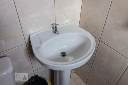 Casa para alugar com 250m², 4 quartos e 2 vagas Casa para alugar com 250m², 4 quartos e 2 vagasBanheiro 1
