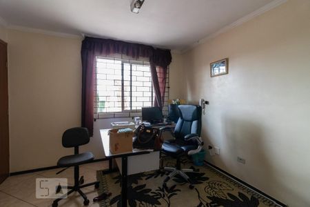 Casa para alugar com 250m², 4 quartos e 2 vagas Casa para alugar com 250m², 4 quartos e 2 vagasQuarto 2