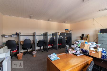 Casa para alugar com 250m², 4 quartos e 2 vagas Casa para alugar com 250m², 4 quartos e 2 vagasQuarto 4