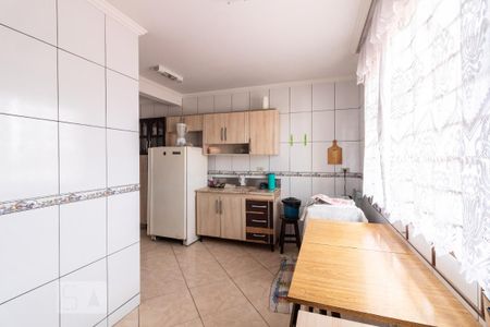 Casa para alugar com 250m², 4 quartos e 2 vagas Casa para alugar com 250m², 4 quartos e 2 vagasCozinha
