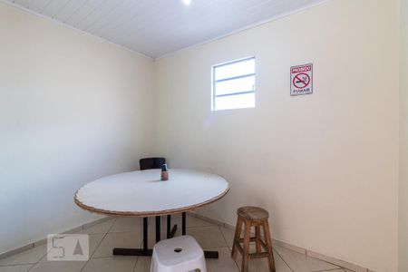 Casa para alugar com 250m², 4 quartos e 2 vagas Casa para alugar com 250m², 4 quartos e 2 vagasQuarto na Churrasqueira
