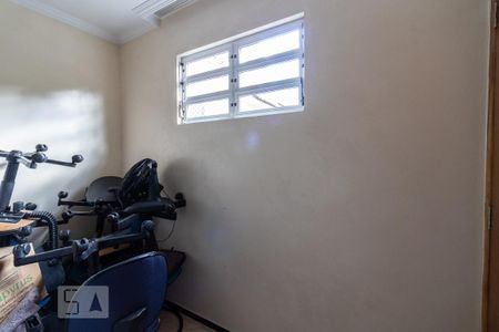 Casa para alugar com 250m², 4 quartos e 2 vagas Casa para alugar com 250m², 4 quartos e 2 vagasQuarto 1