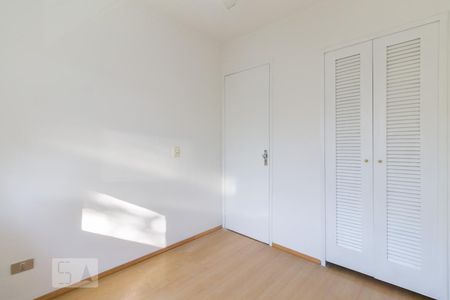 Casa para alugar com 90m², 2 quartos e 2 vagasQuarto 02