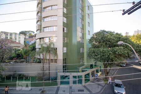 Vista de apartamento à venda com 2 quartos, 65m² em Serra, Belo Horizonte