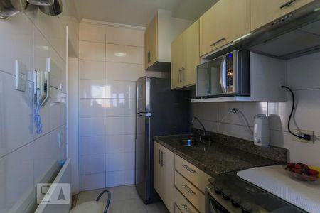 Apartamento à venda com 55m², 2 quartos e 1 vagaCozinha - Armários