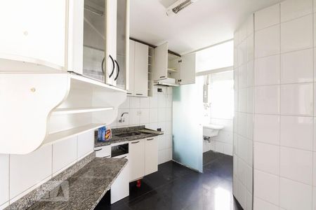 Apartamento à venda com 76m², 3 quartos e 1 vaga Apartamento à venda com 76m², 3 quartos e 1 vagaCozinha