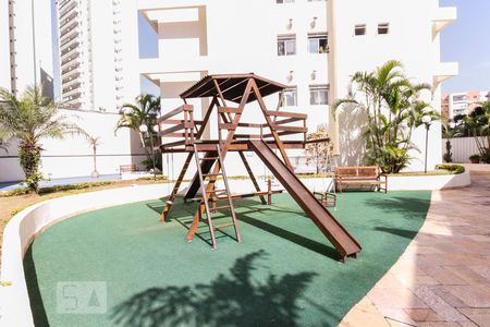 Apartamento à venda com 76m², 3 quartos e 1 vaga Apartamento à venda com 76m², 3 quartos e 1 vagaPlayground