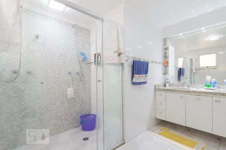 Apartamento para alugar com 160m², 3 quartos e 2 vagas Apartamento para alugar com 160m², 3 quartos e 2 vagasBanheiro da Suíte