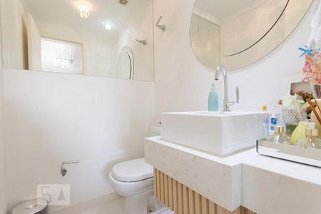 Apartamento para alugar com 160m², 3 quartos e 2 vagas Apartamento para alugar com 160m², 3 quartos e 2 vagasLavabo