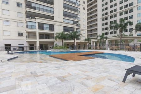 Apartamento para alugar com 160m², 3 quartos e 2 vagas Apartamento para alugar com 160m², 3 quartos e 2 vagasPiscina