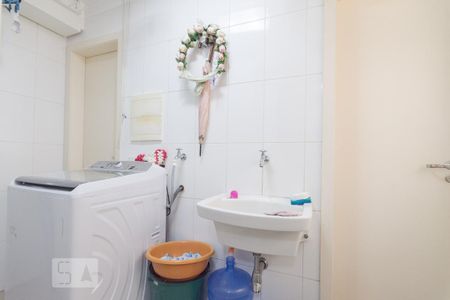 Apartamento para alugar com 160m², 3 quartos e 2 vagas Apartamento para alugar com 160m², 3 quartos e 2 vagasÁrea de Serviço