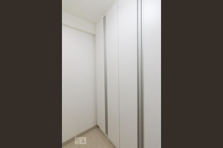 Apartamento para alugar com 160m², 3 quartos e 2 vagas Apartamento para alugar com 160m², 3 quartos e 2 vagasQuarto de Serviço