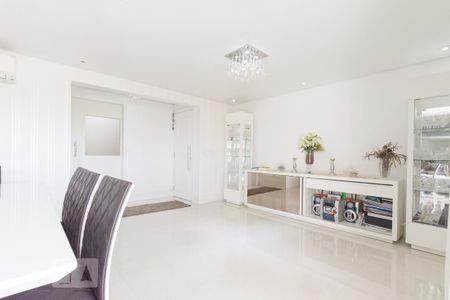 Apartamento para alugar com 160m², 3 quartos e 2 vagas Apartamento para alugar com 160m², 3 quartos e 2 vagasSala