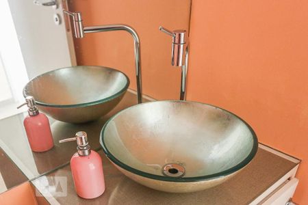 Lavabo de apartamento à venda com 3 quartos, 82m² em Vila Sônia , São Paulo