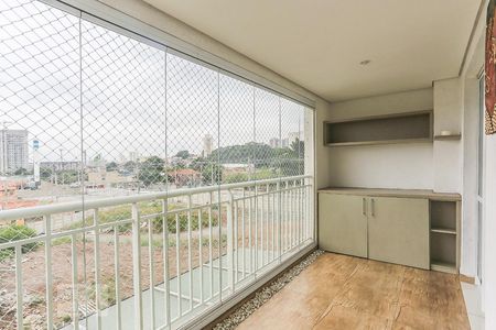 Apartamento à venda com 82m², 3 quartos e 1 vagaVaranda